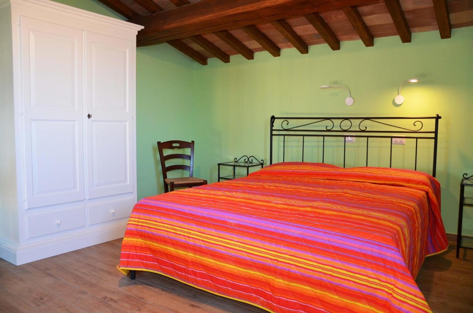 Agriturismo Sant'Angelo Holiday Farm Apartment Gualdo Cattaneo Bagian luar foto